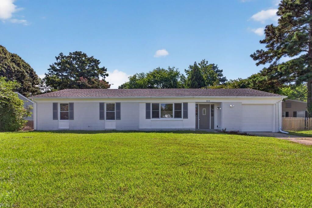 Property Photo:  408 Lee Highlands Blvd  VA 23452 