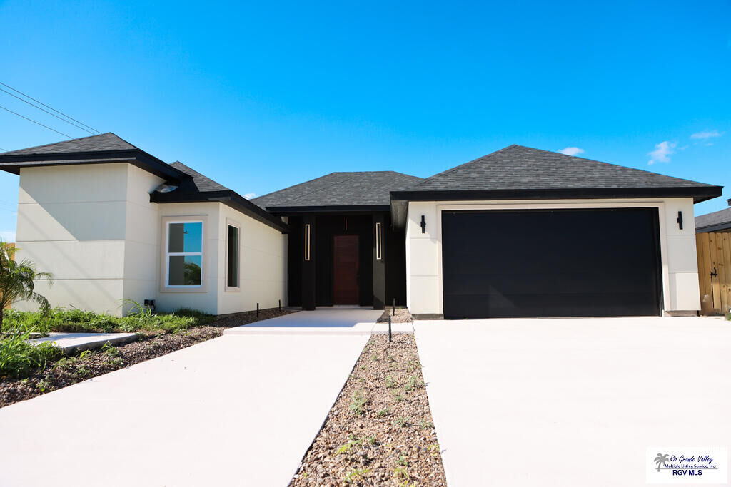 Property Photo: 7658 Hana Dr TX 78520