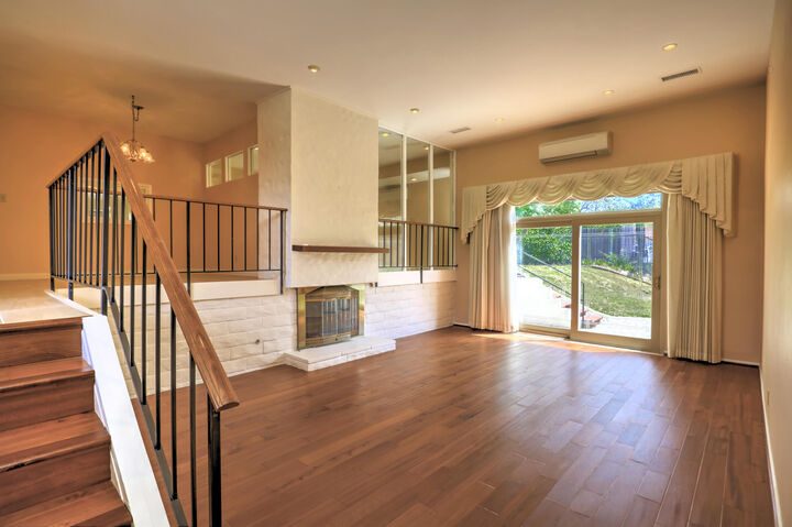 Property Photo:  840 Serenidad Place  CA 93117 