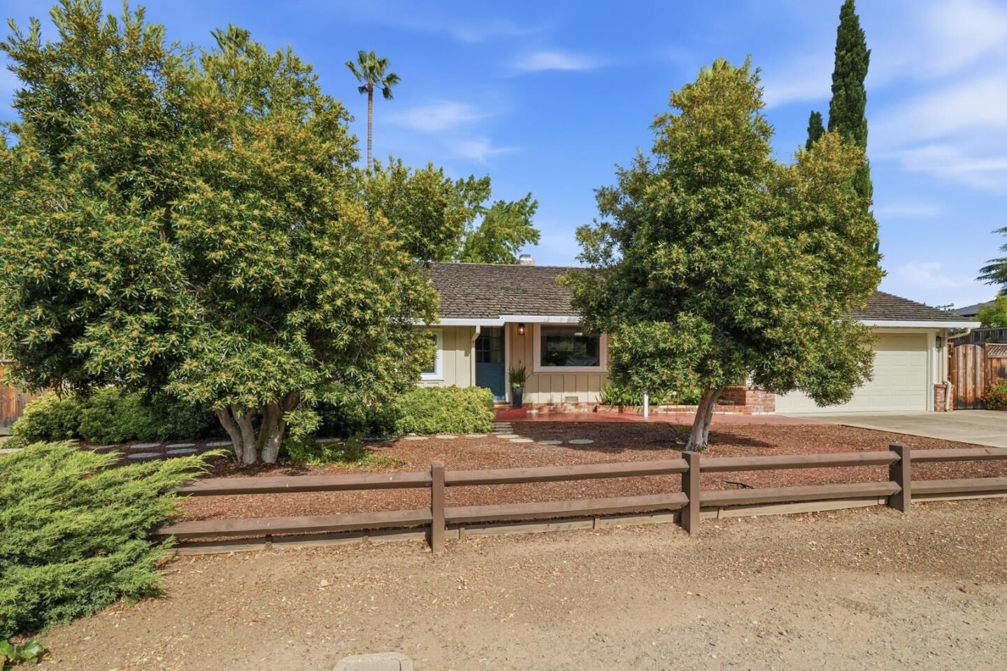 Property Photo:  1545 Truman Avenue  CA 94024 