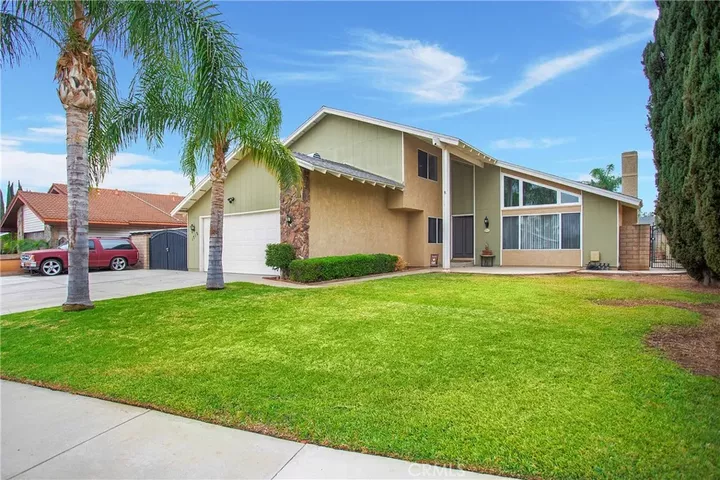 Property Photo: 1712 Melrose Drive CA 92878