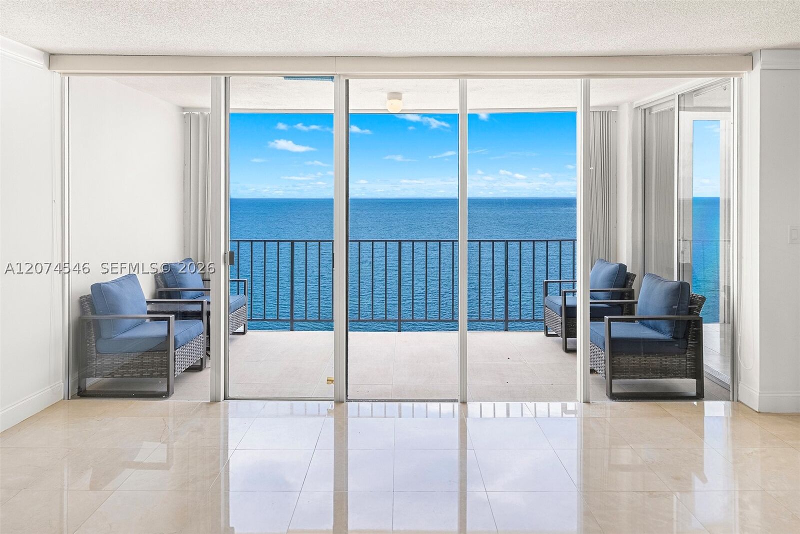 Property Photo:  881 Ocean Dr 16F  FL 33149 