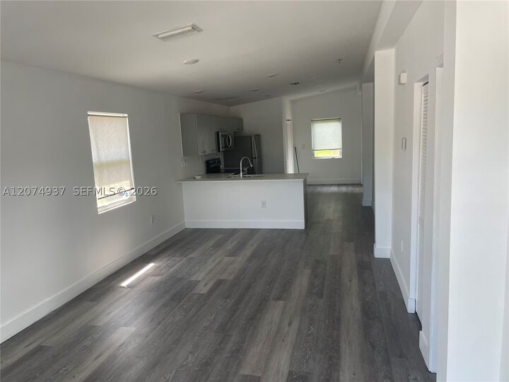 Property Photo:  2290 SW 58th Ave  FL 33155 