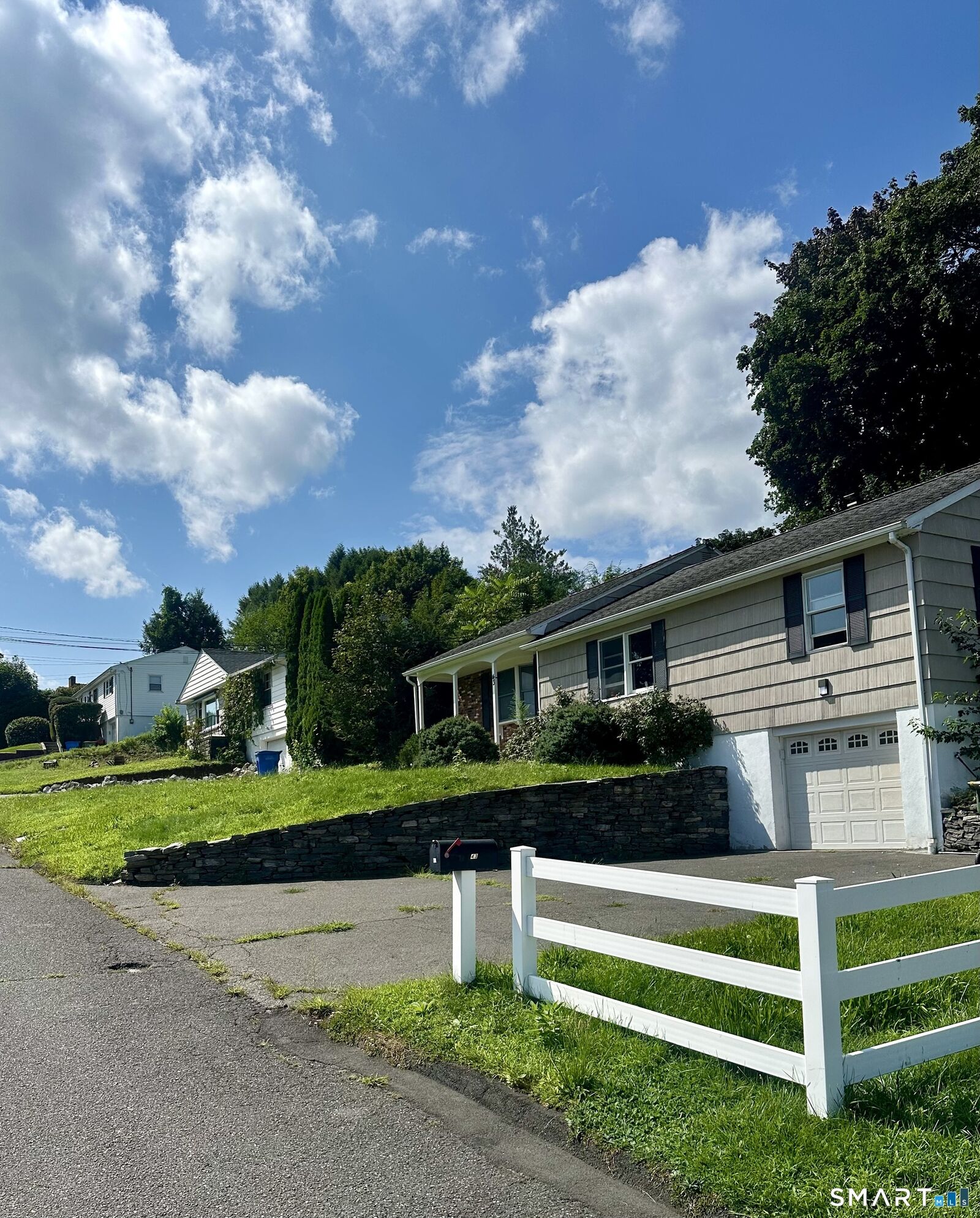 Property Photo:  43 Glenview Avenue  CT 06708 