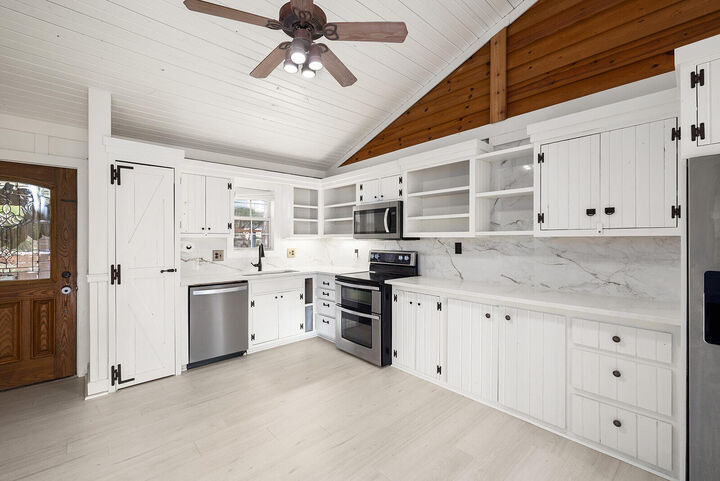 Property Photo: 76 Hunters Drive MO 65656