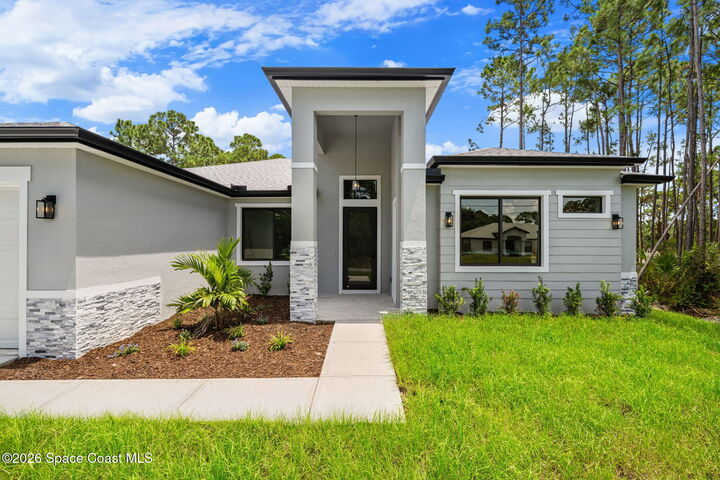 Property Photo:  3235 Foresman Avenue SE  FL 32909 