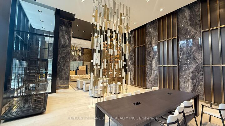 Property Photo: 117 Broadway Avenue 2411 ON M4P 1V3