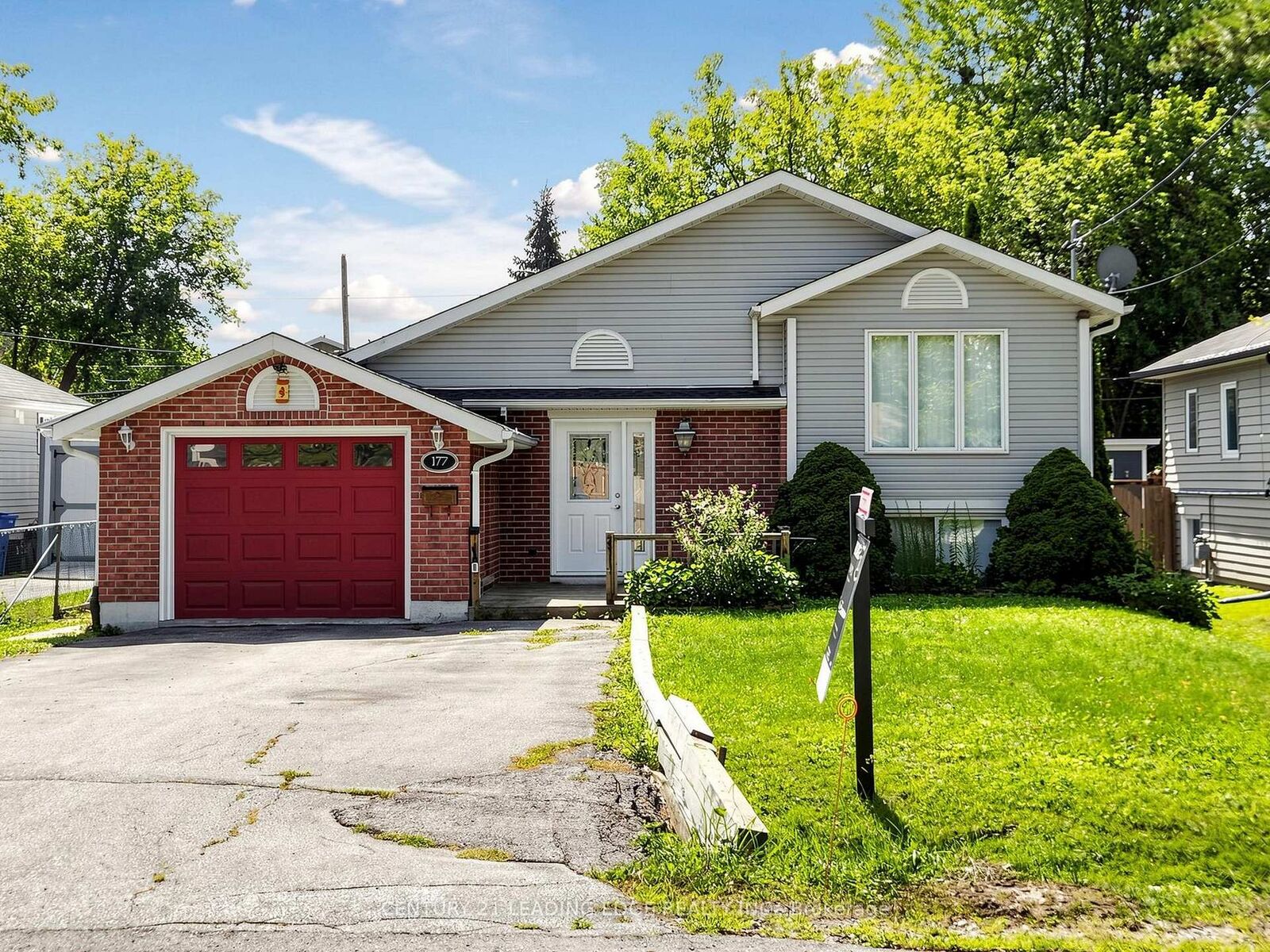 Property Photo:  177 Silas Boulevard  ON L4P 2K2 