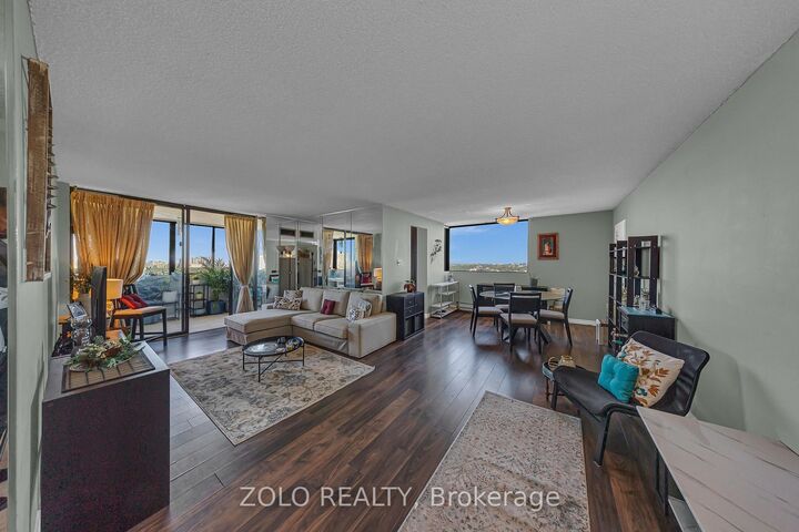 133 Torresdale Avenue 2502 — photo 1