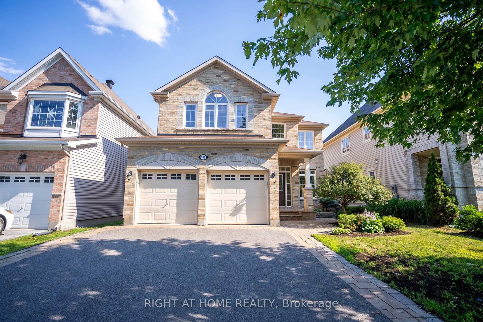 Property Photo:  106 Sunita Crescent  ON K2J 5S5 