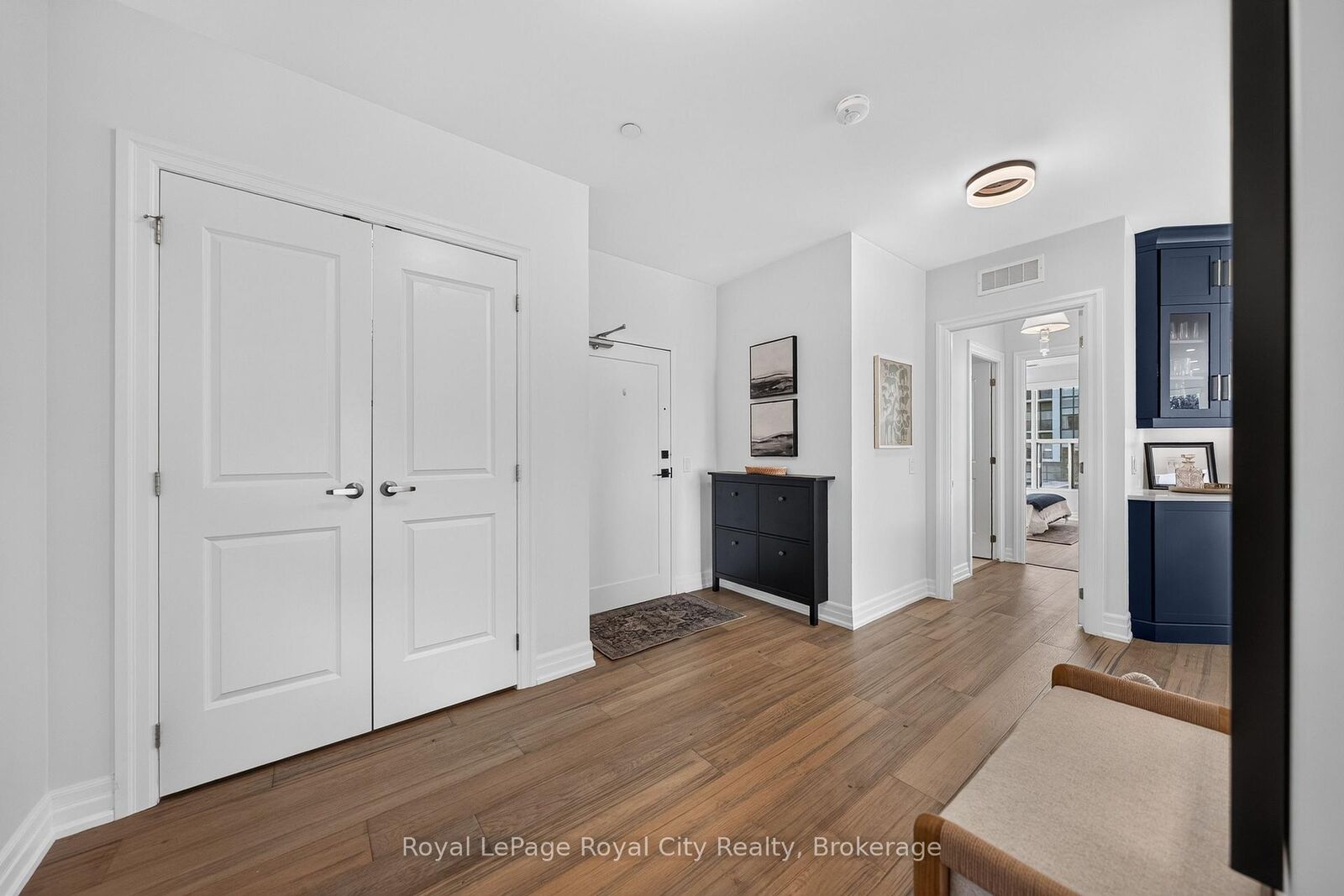Property Photo: 1880 Gordon Street 305 ON N1L 0P5