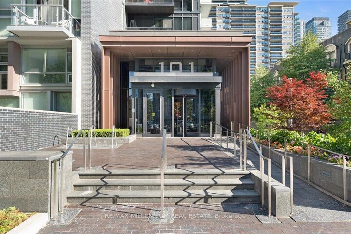 Property Photo: 101 Erskine Avenue 1105 ON M4P 0C5