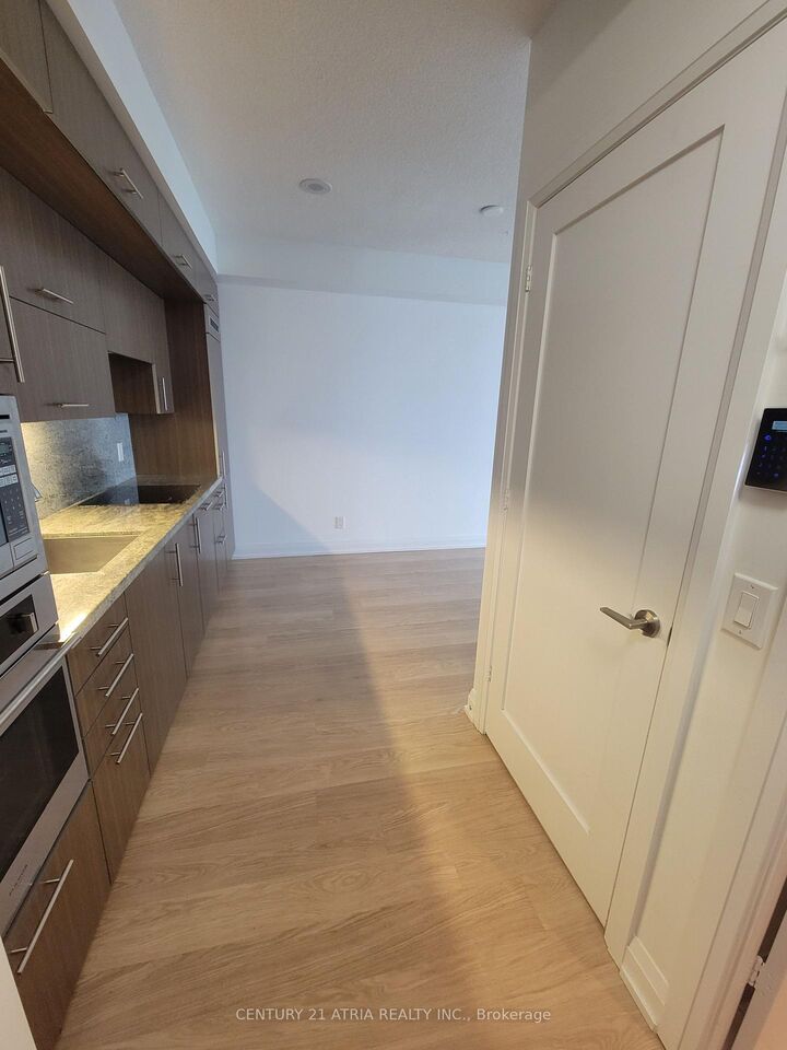 Property Photo:  2 Anndale Drive 1501  ON M2N 0G5 