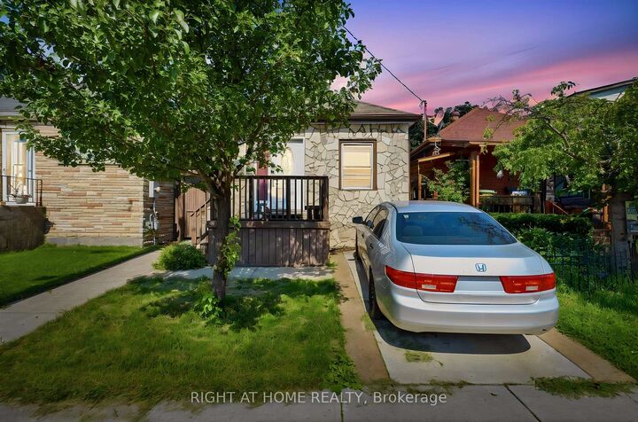Photo de la propriété:  123 Crosthwaite Avenue N  ON L8H 4V4 