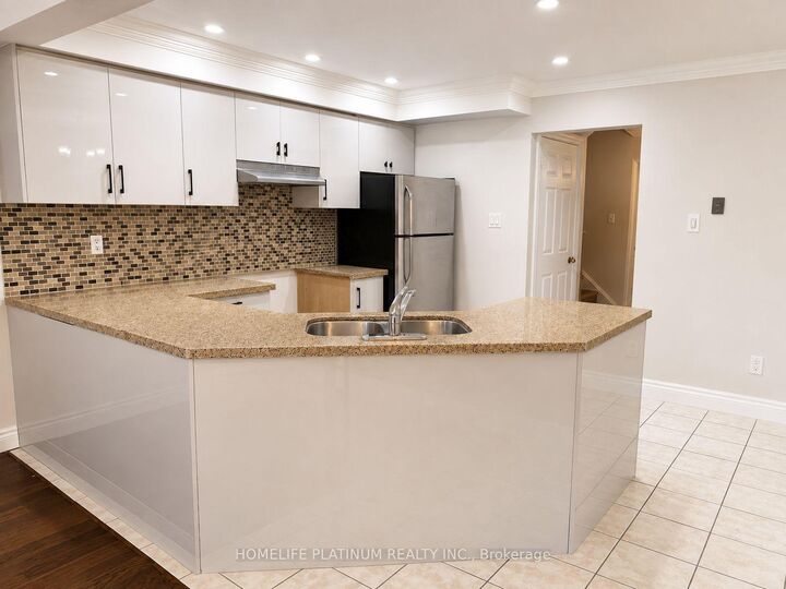 Property Photo: 16 Langdale Crescent ON L6Y 4S2