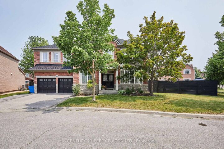 8 Mackeller Court — photo 1