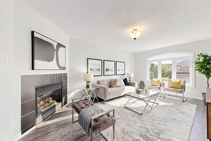 Property Photo:  119 Primeau Drive  ON L4G 6Z6 