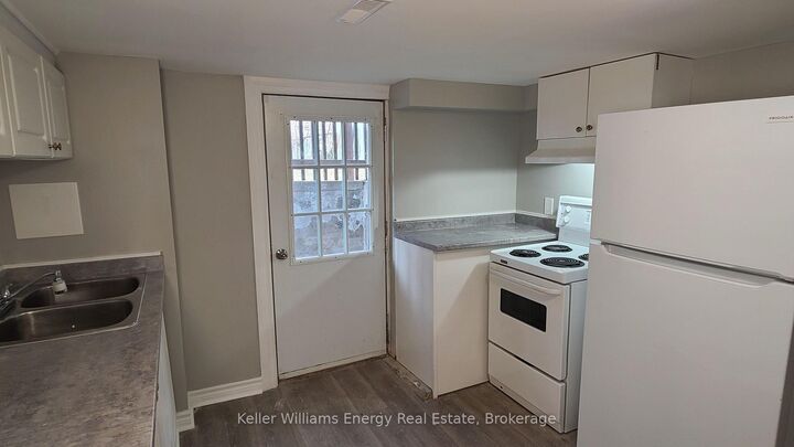 Property Photo:  201 Celina Street Bsmt  ON L1H 4N7 
