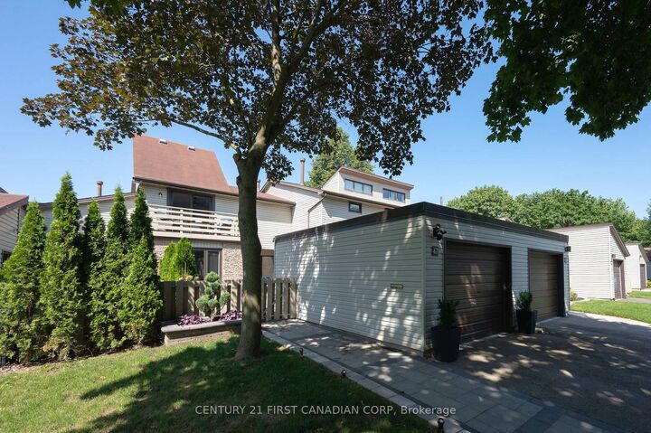 Property Photo:  47 Brixham Road  ON N6K 1P5 