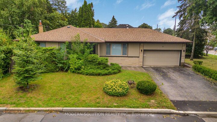 2 Caswell Drive — photo 1