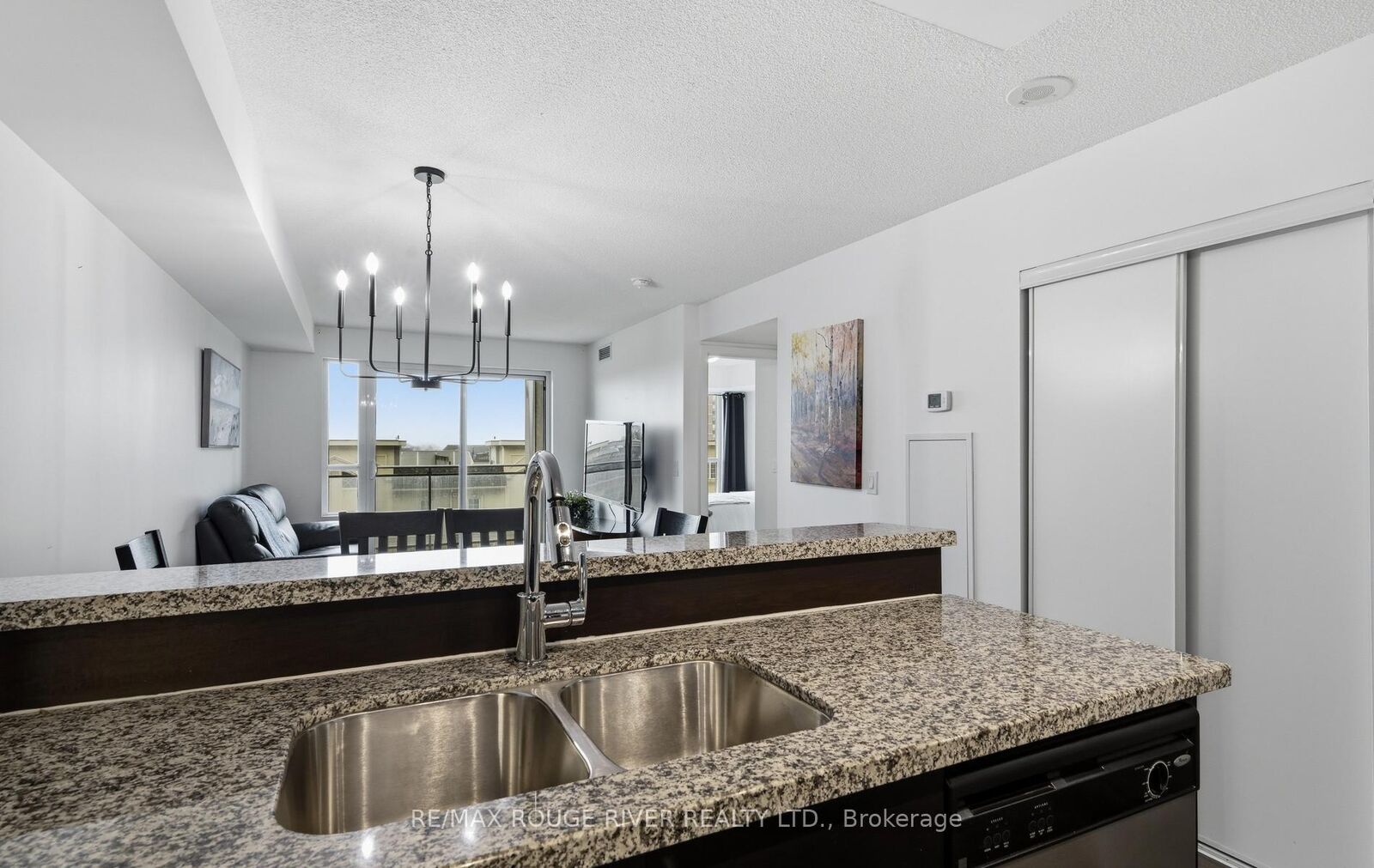 Property Photo:  1235 Bayly Street 414  ON L1W 1L7 