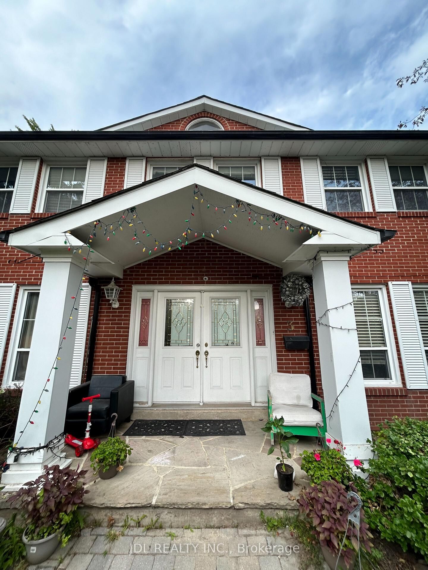 Property Photo: 3 Butterfield Dr Drive Master Bedroom B Bsmt ON M3A 2L9