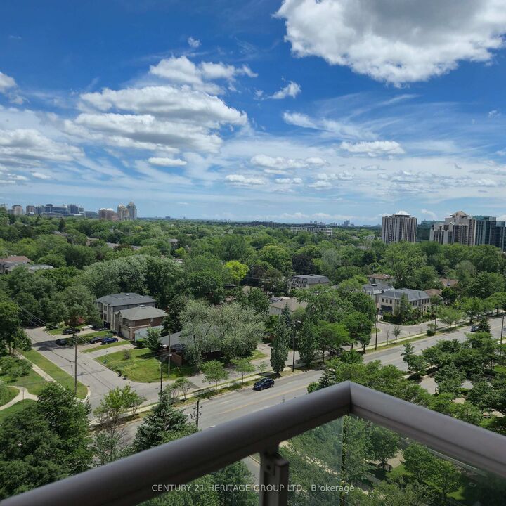 Property Photo:  18 Hillcrest Avenue 1403  ON M2N 6T5 
