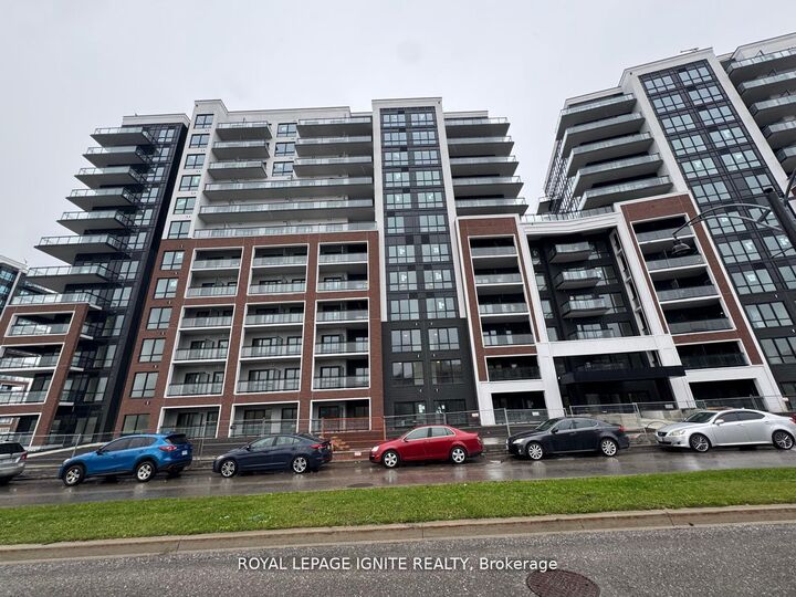 Property Photo:  51 Clarington Boulevard 101  ON L1C 7J8 