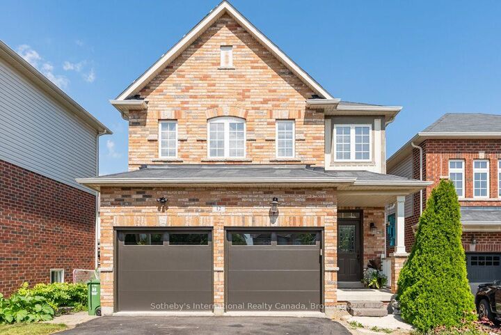 12 Bousfield Court — photo 1
