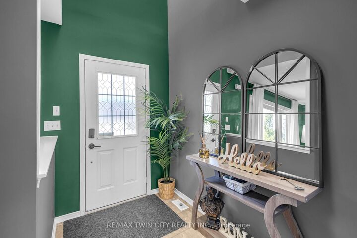 Property Photo:  30 Stowe Terrace  ON N3T 6P2 