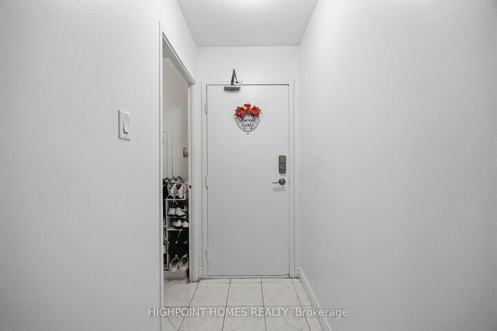 Property Photo: 10 Martha Eaton Way 109 ON M6M 5B3