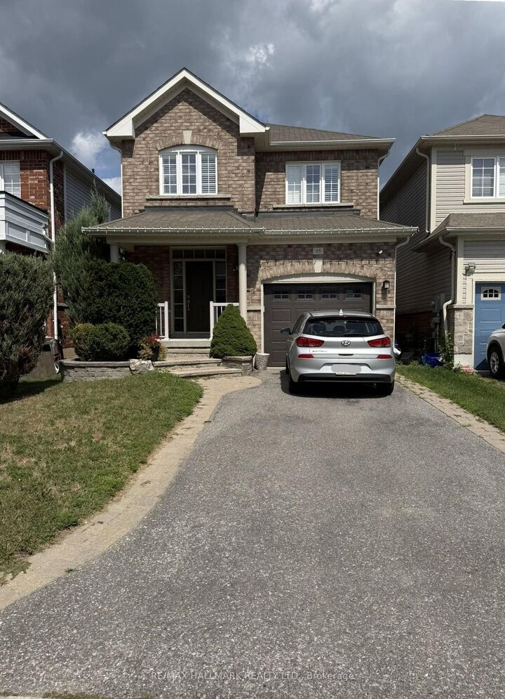 Property Photo:  15 Arnold Johnston Street  ON L1E 2V3 