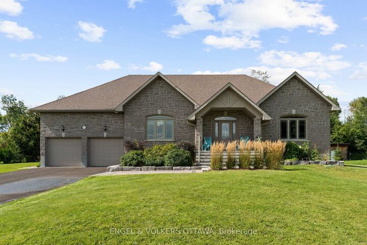 557 Tullamore Street — photo 1