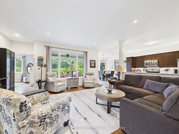 Property Photo: 206 Gregor Drive ON N2Z 0A4