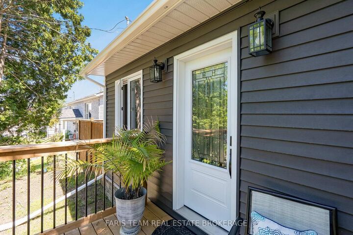Property Photo: 775 Ontario Street ON L4R 1A6