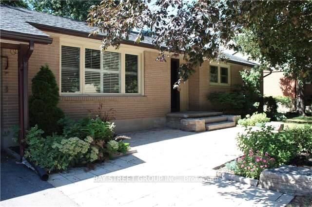 Property Photo:  308 Maple Street  ON L3Y 3K4 