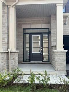 Property Photo:  67 Watts Mews  ON K9V 5Z5 
