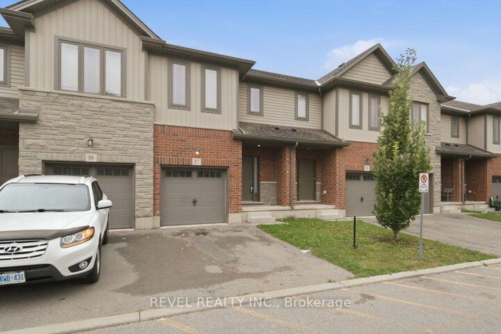 Property Photo:  77 Diana Avenue 87  ON N3T 0R6 