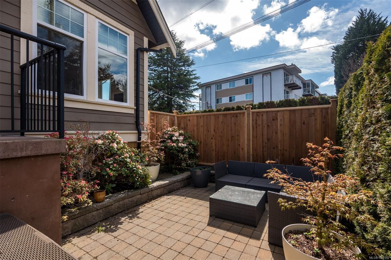 Property Photo: 590 Simcoe St BC V8V 1L8