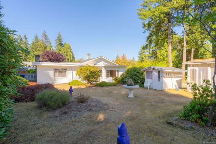 Property Photo:  3910 Saltair Rd  BC V9G 2A7 