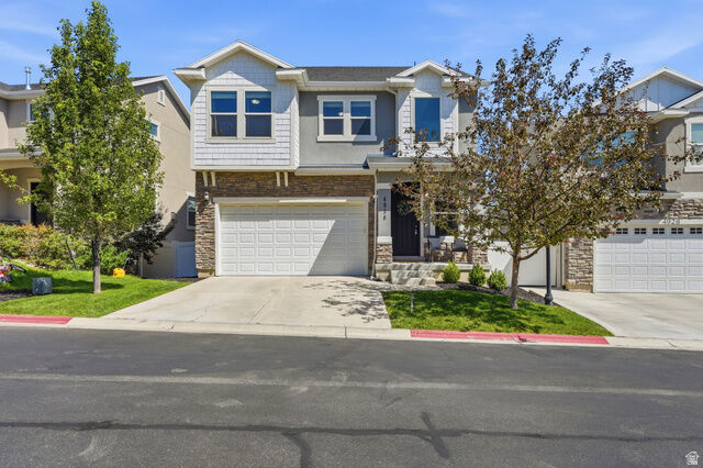 4936 W Red Ruby Ln