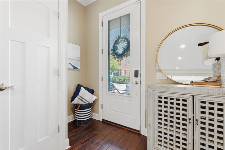 Property Photo:  1771 Parkview Blvd  PA 15217 