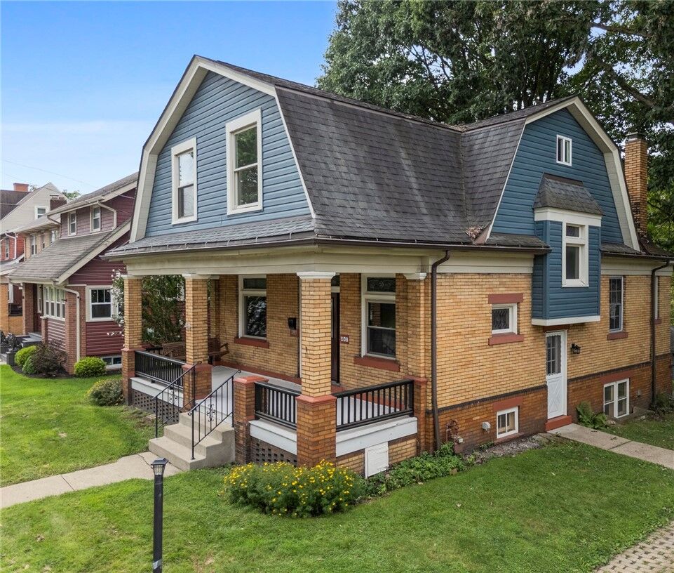Property Photo:  608 Penn Ave  PA 15066 