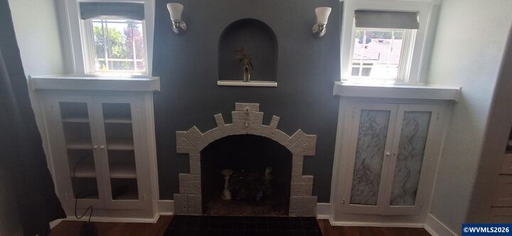 Property Photo:  451 Gerth Av NW  OR 97304 