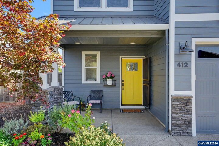 Property Photo:  412 Eagle Feather St NW  OR 97304 