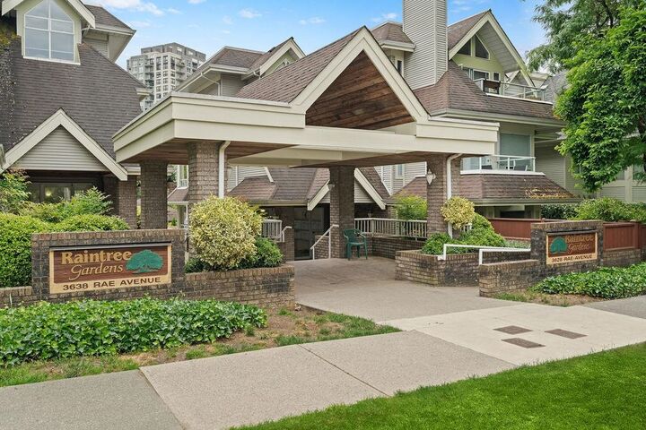 Property Photo: 3628 Rae Avenue 211 BC V5R 2P5