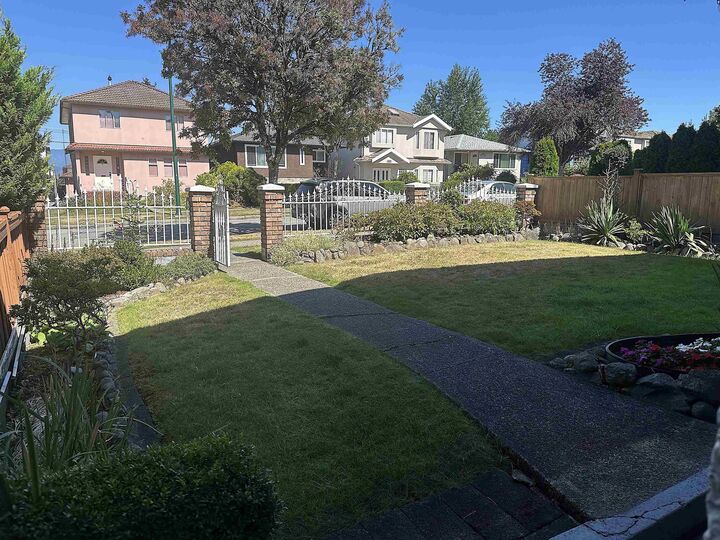 Property Photo: 3126 E 20th Avenue BC V5M 2V5