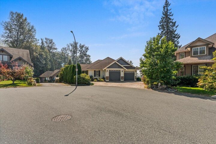 8497 Bradshaw Place — photo 1