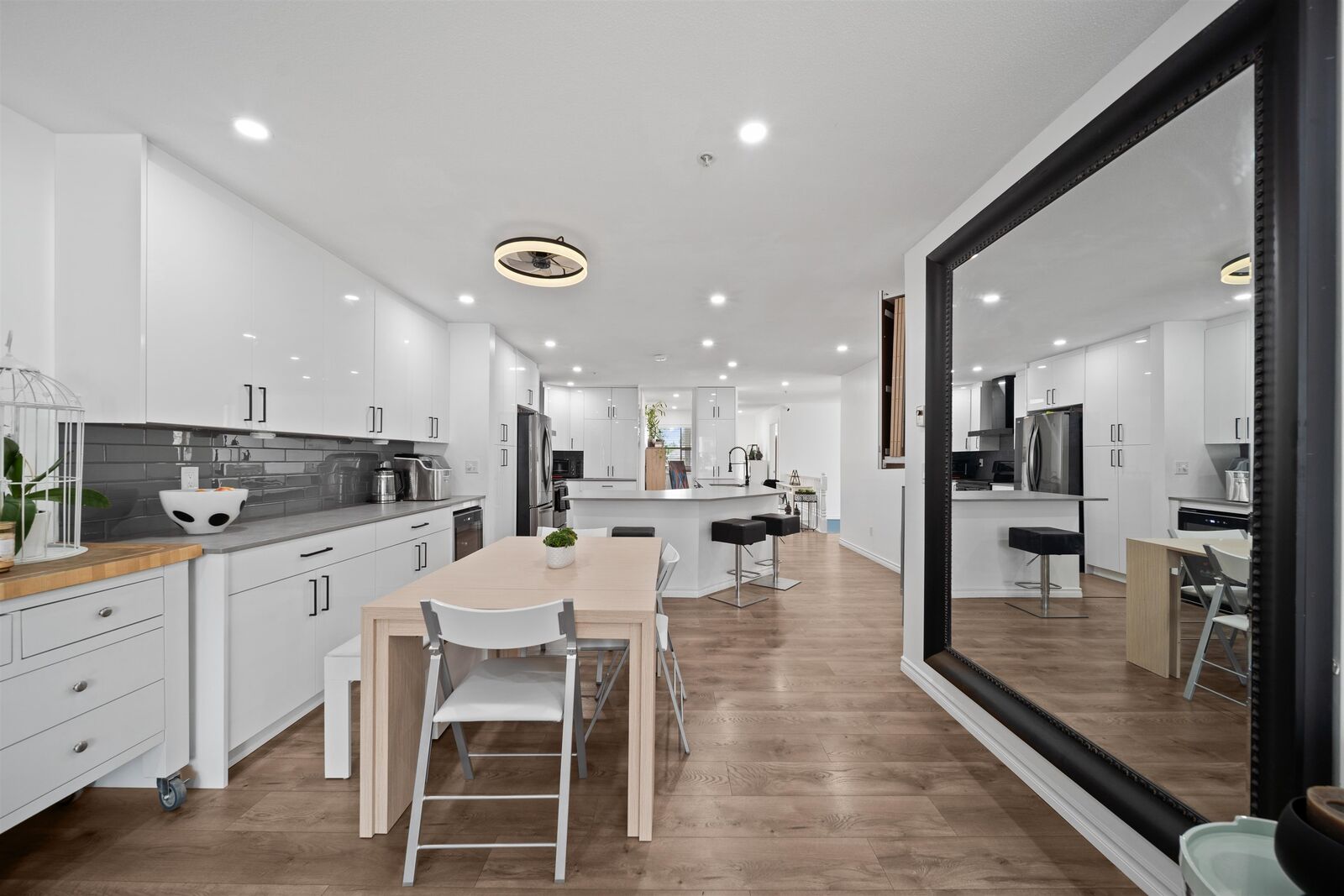 Property Photo: 19160 119 Avenue 45 BC V3Y 2L7