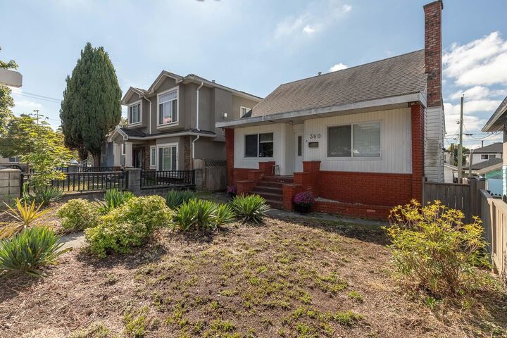 Property Photo: 380 E 58th Avenue BC V5X 1V9